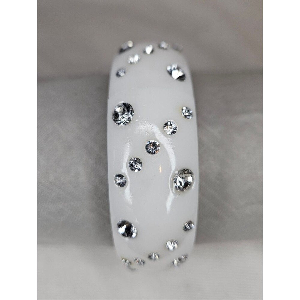 NOS Y2K White Lucite Style Bangle Bracelet Rhinestone Bling - 8"